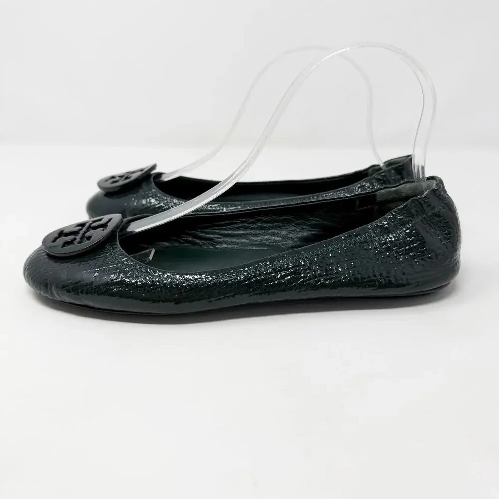 Tory Burch Dark Green Crinkly Patent Leather Minnie Flats Size 8.5 T Logo Detail